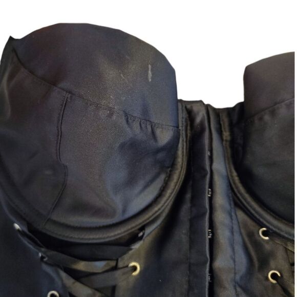 VTG Black Satin Shirley Of Hollywood Lace Up Corset with Garters 38B-D - Picture 12 of 15